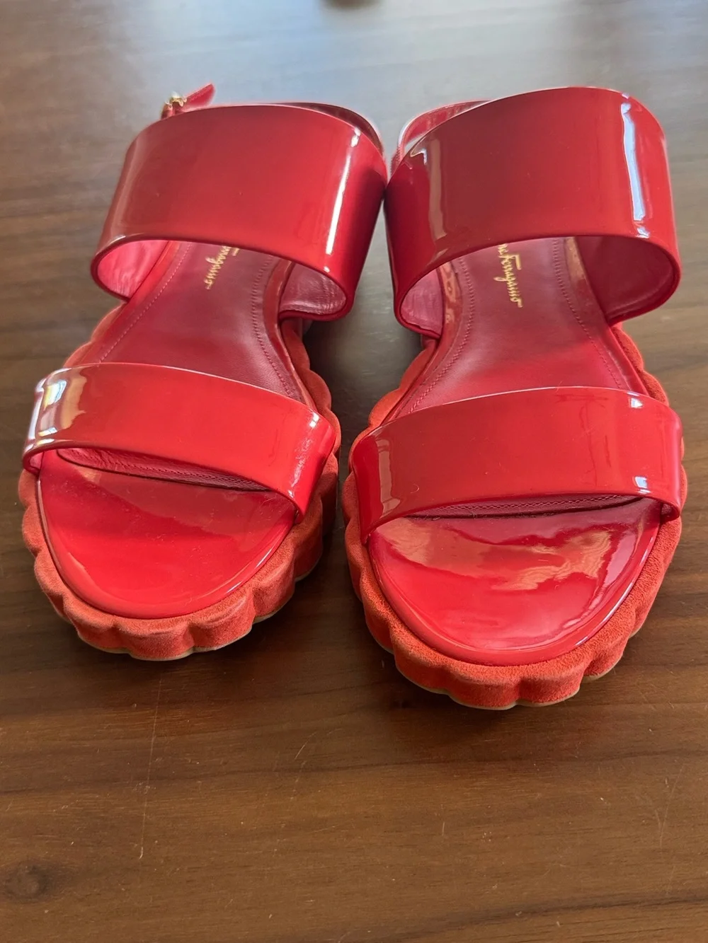 Salvatore Ferragamo Luisa Coral Patent Leather Sandals Size 8 NWOT